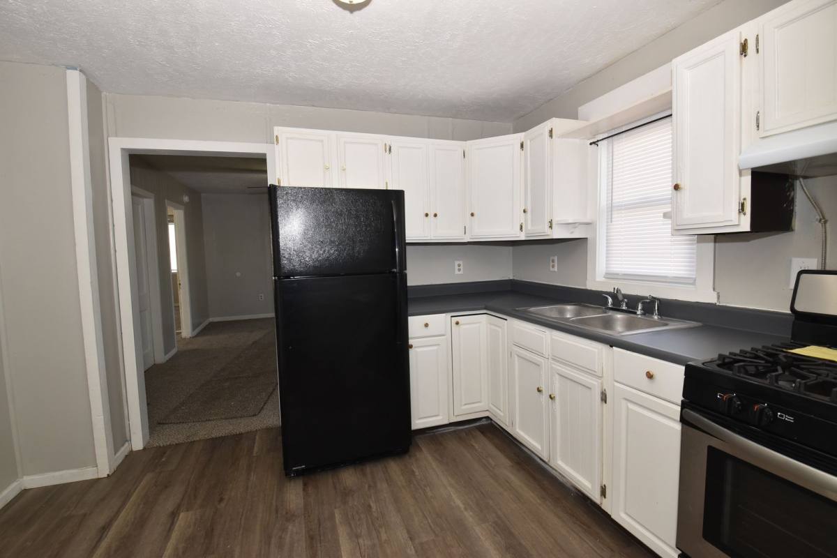 House for rent at 1918 N Byrkit Ave, Mishawaka, IN 46545