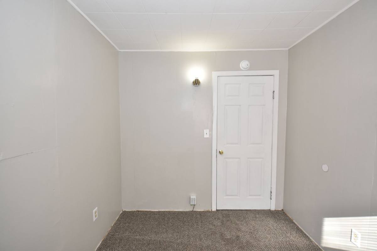 House for rent at 1918 N Byrkit Ave, Mishawaka, IN 46545