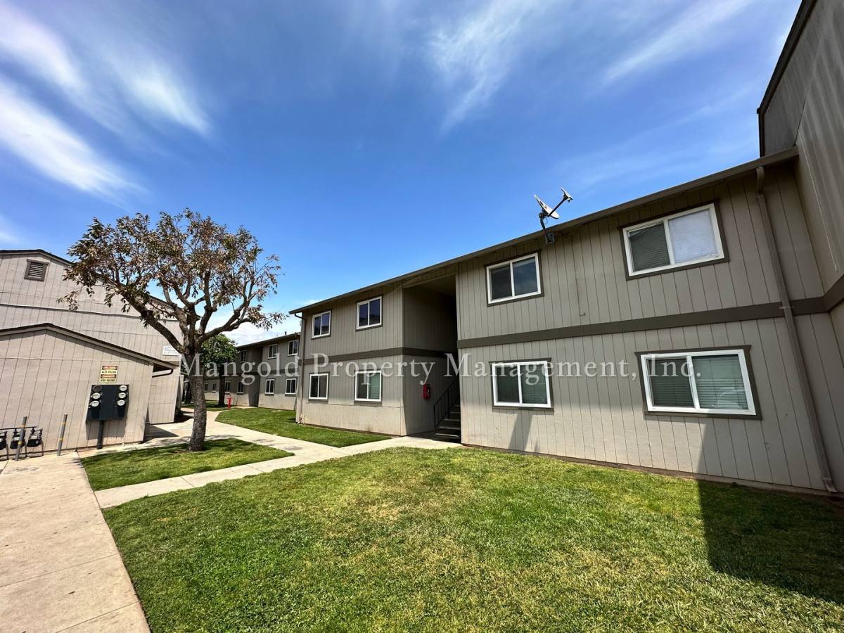 Townhouse for rent at 785 Fifth St, Gonzales, CA 93926