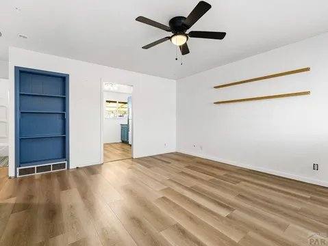 Apartment for rent at 1632 Hollywood Dr, Pueblo, CO 81005