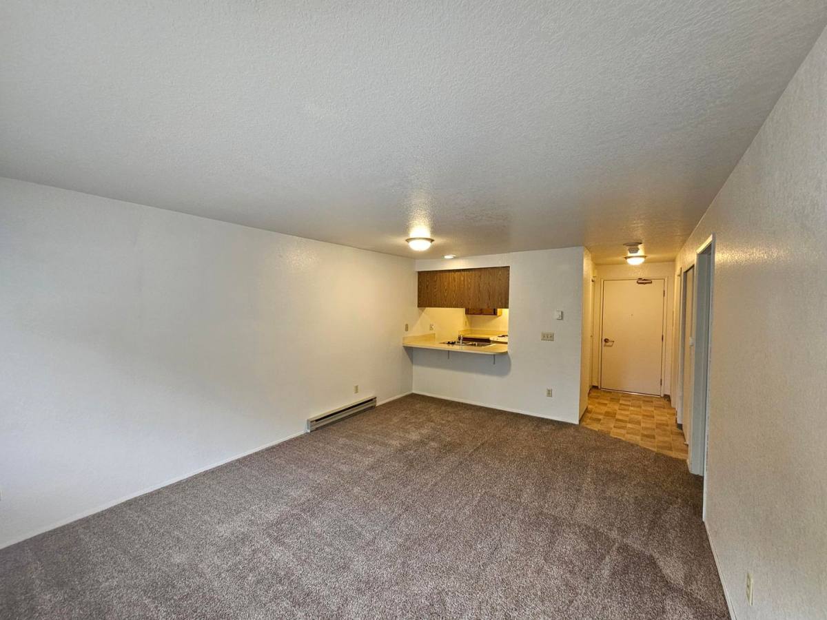 Apartment for rent at 134 E Grover St, Lynden, WA 98264
