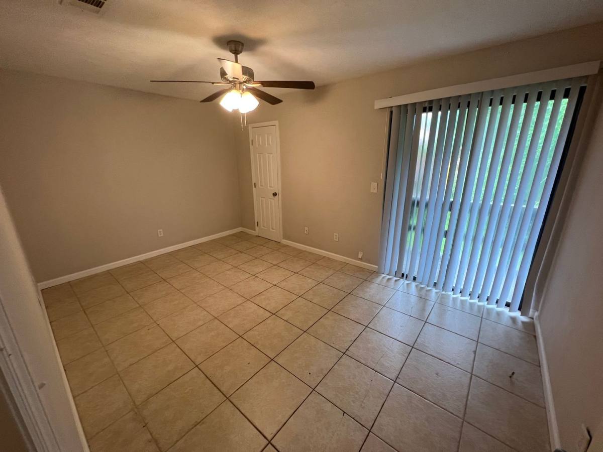 Apartment for rent at 1812 W Tharpe St, Tallahassee, FL 32303