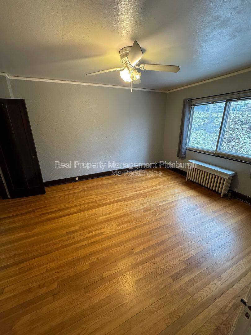Apartment for rent at 4 Amherst Ave #4, Pittsburgh, PA 15229