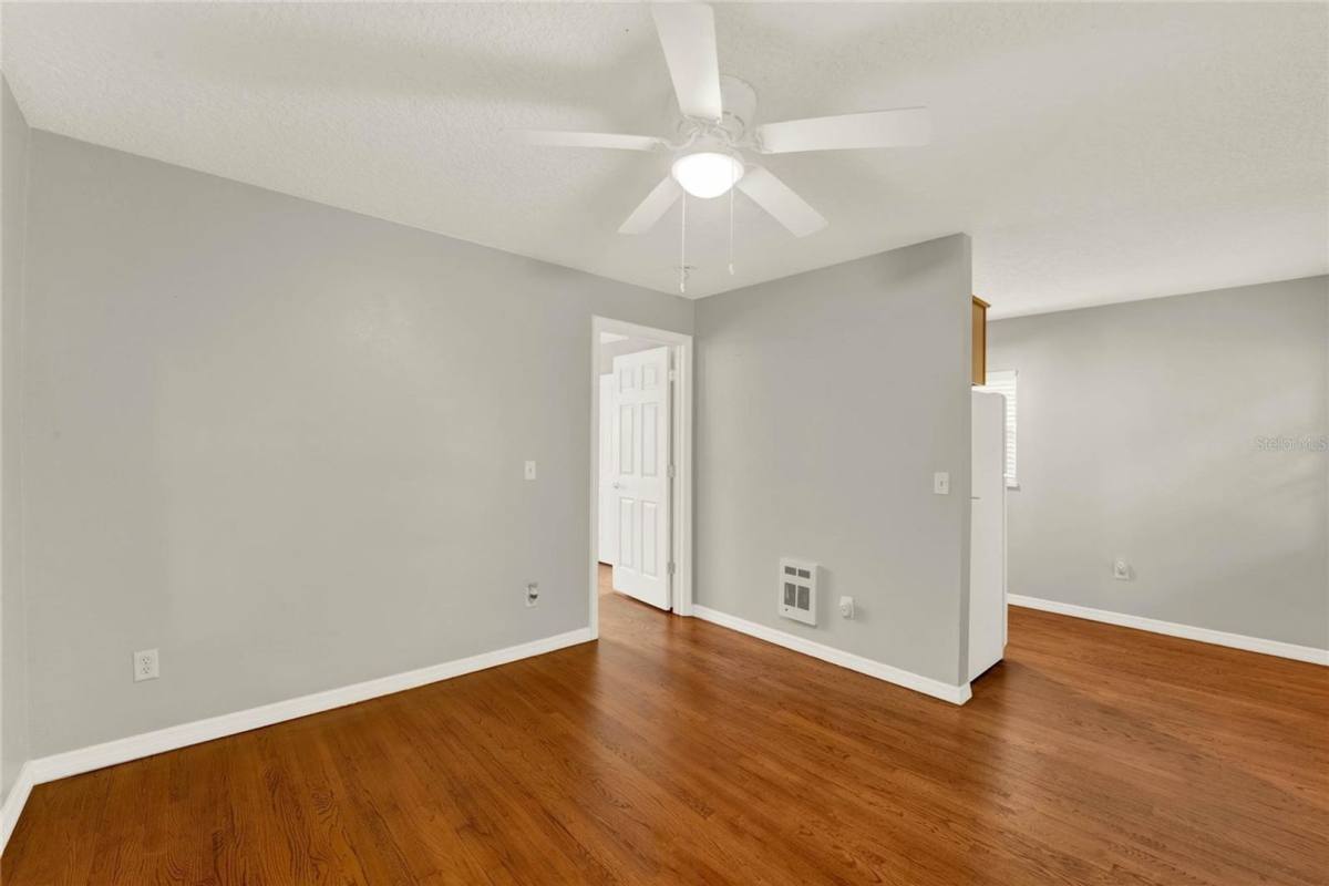 Apartment for rent at 1020 Alba Dr, Orlando, FL 32804