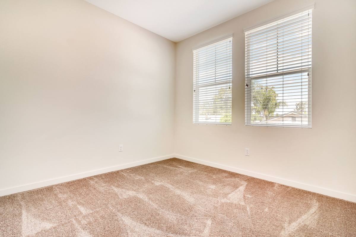 Apartment for rent at 184 N Prospect St, Orange, CA 92869