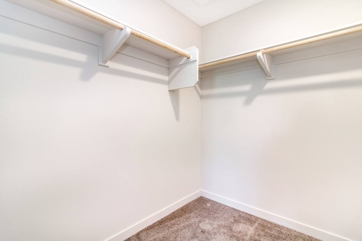 Apartment for rent at 184 N Prospect St, Orange, CA 92869