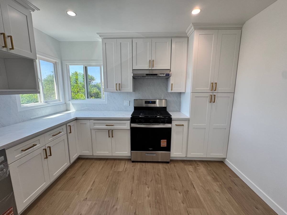 Apartment for rent at 911 S Atlantic Blvd #C, Alhambra, CA 91801