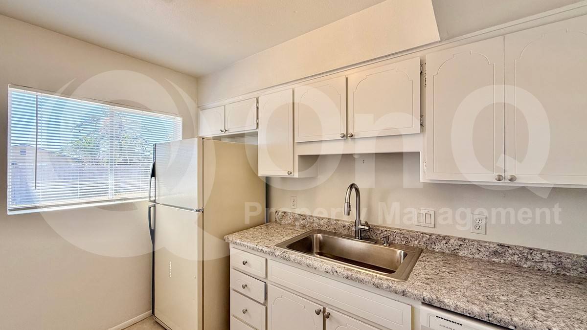 House for rent at 12602 N 21st Ave, Phoenix, AZ 85029