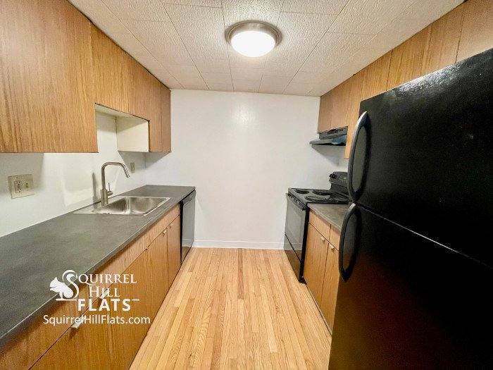 Apartment for rent at 6350 Forward Ave #2, Pittsburgh, PA 15217