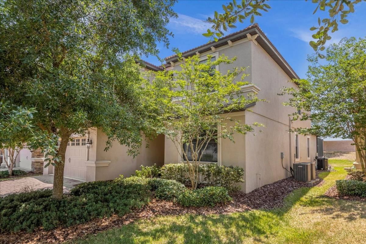 House for rent at 1483 Rolling Fairway Dr, Davenport, FL 33896