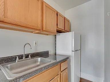 Apartment for rent at 408 W Chelten Ave #3F, Philadelphia, PA 19144