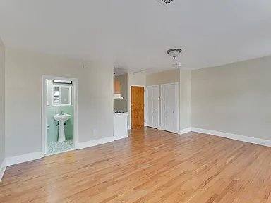 Apartment for rent at 408 W Chelten Ave #3F, Philadelphia, PA 19144