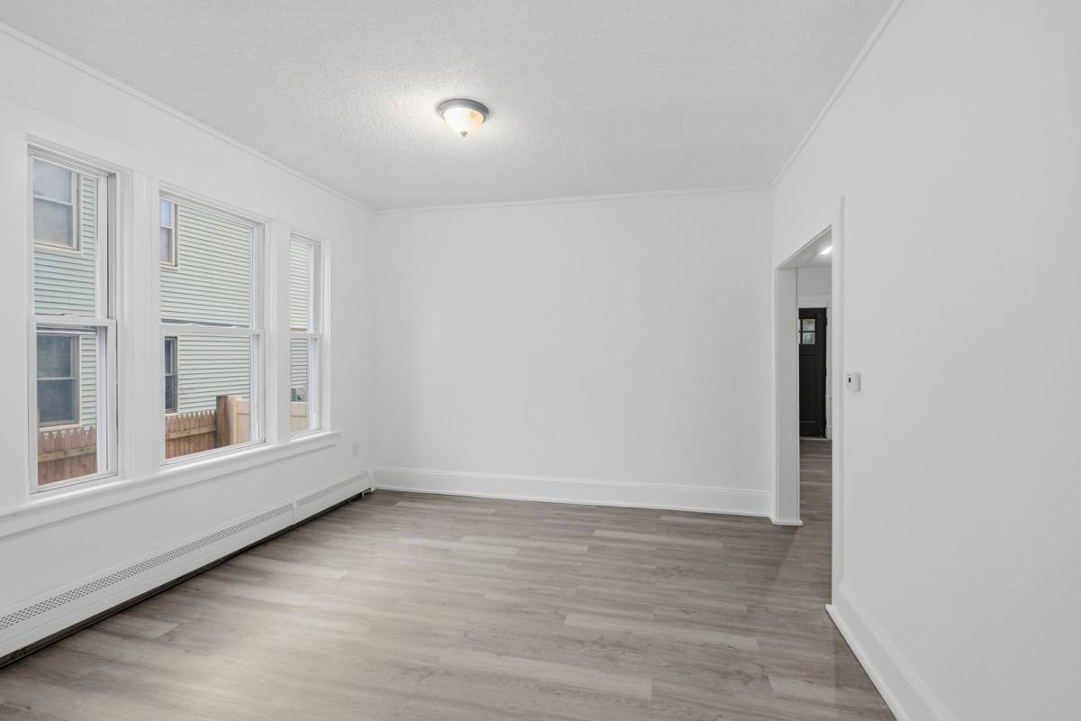 Apartment for rent at 17-19 Seymour St, Pittsfield, MA 01201