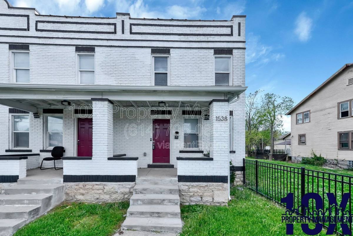 Apartment for rent at 1538 E Livingston Ave, Columbus, OH 43205