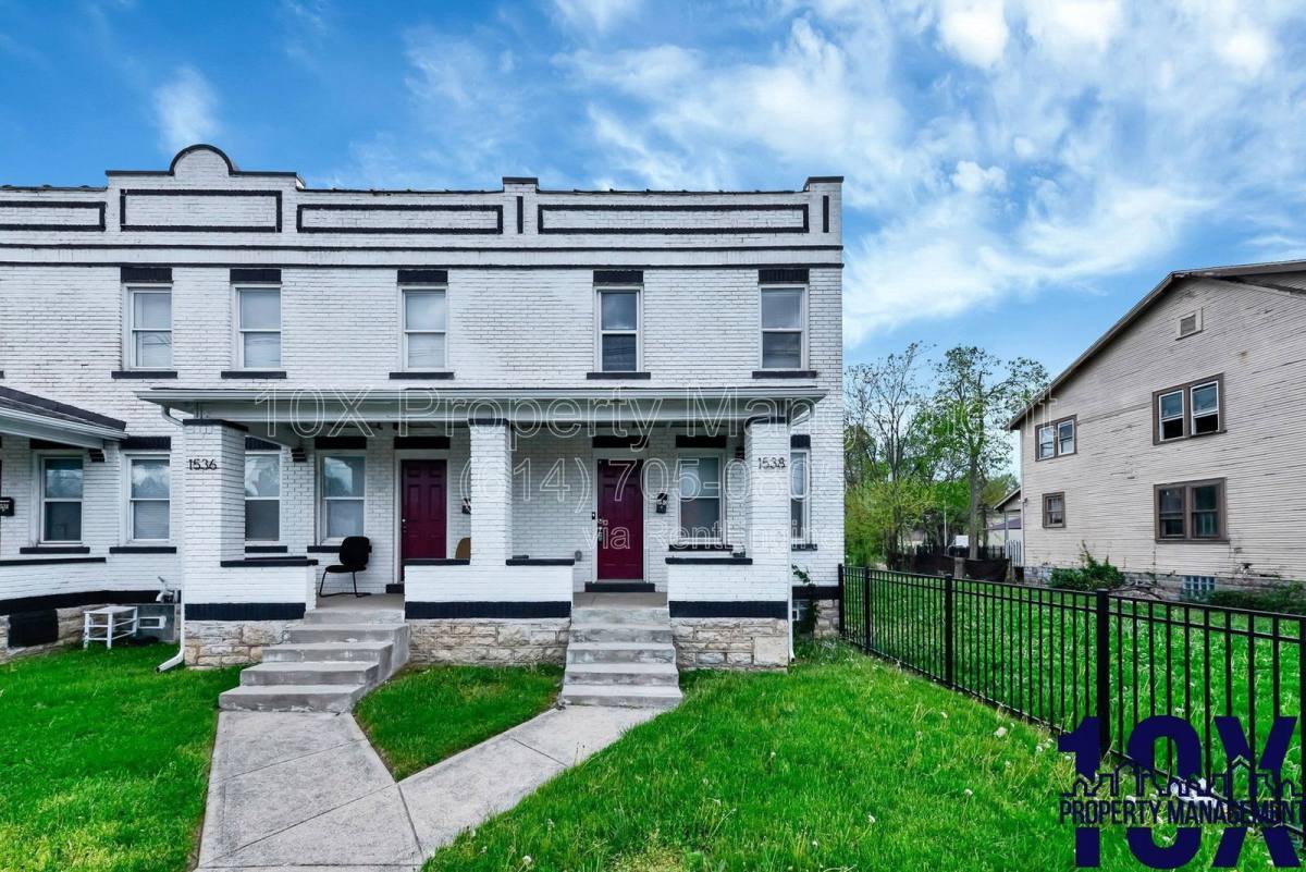 Apartment for rent at 1538 E Livingston Ave, Columbus, OH 43205