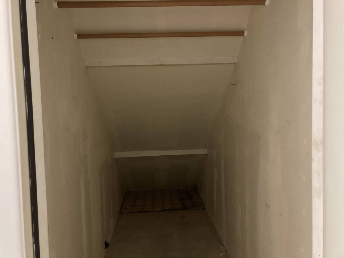Apartment for rent at 2037 NE Stephens St #GARAGE, Roseburg, OR 97470