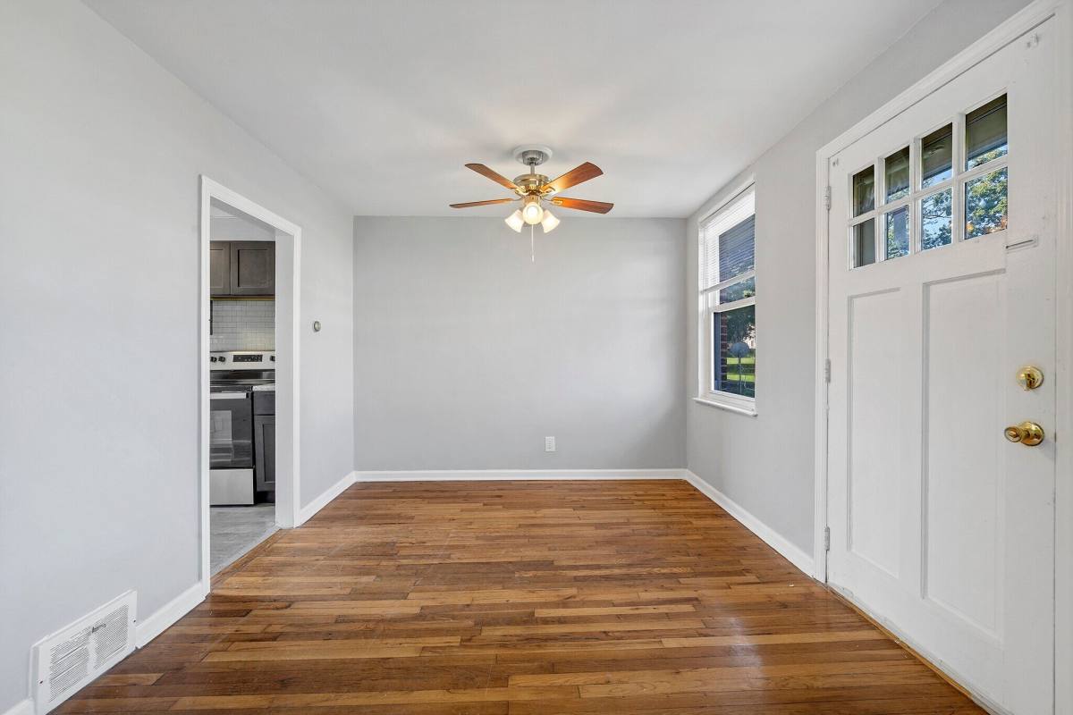 Townhouse for rent at 114 Wayne Rd #2A, Bridgeton, NJ 08302