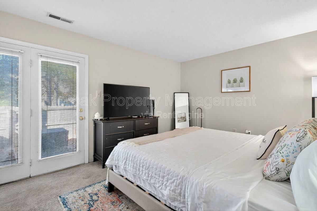 Apartment for rent at 4917 Hillery Court, Henrico, VA 23228