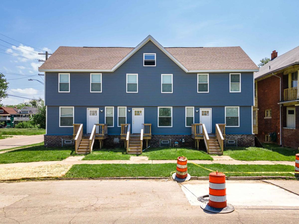 Apartment for rent at 156 Leicester, Detroit, MI 48202