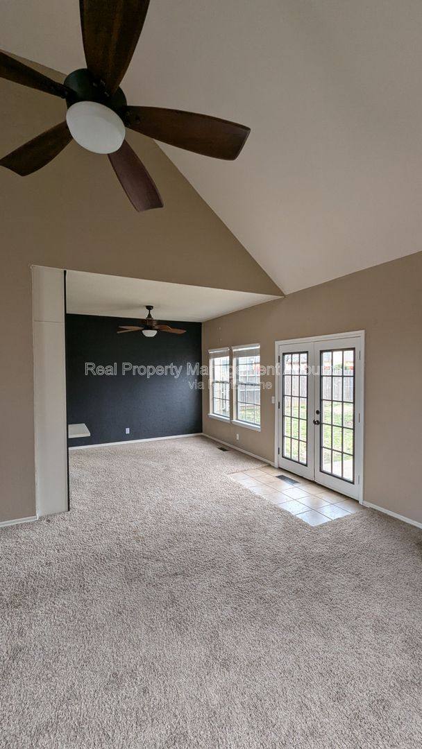 House for rent at 1224 W 112th Dr S, Jenks, OK 74037