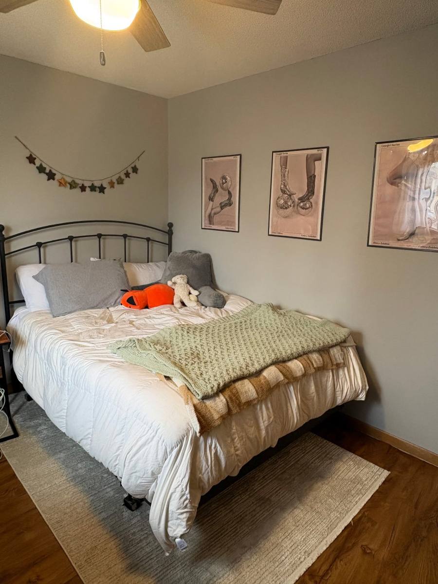 Apartment for rent at 216 W Ave #5, La Crosse, WI 54601