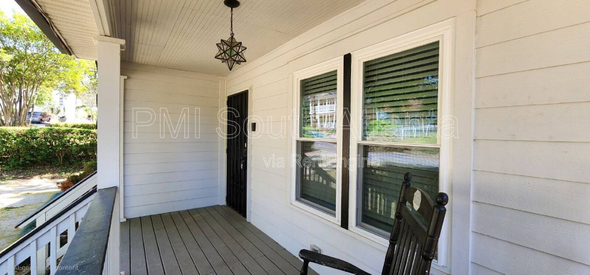 House for rent at 95 Thirkield Ave SE, Atlanta, GA 30315