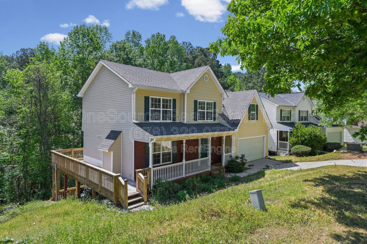 Apartment for rent at 4211 Crestside Ridge SW #B, Snellville, GA 30039