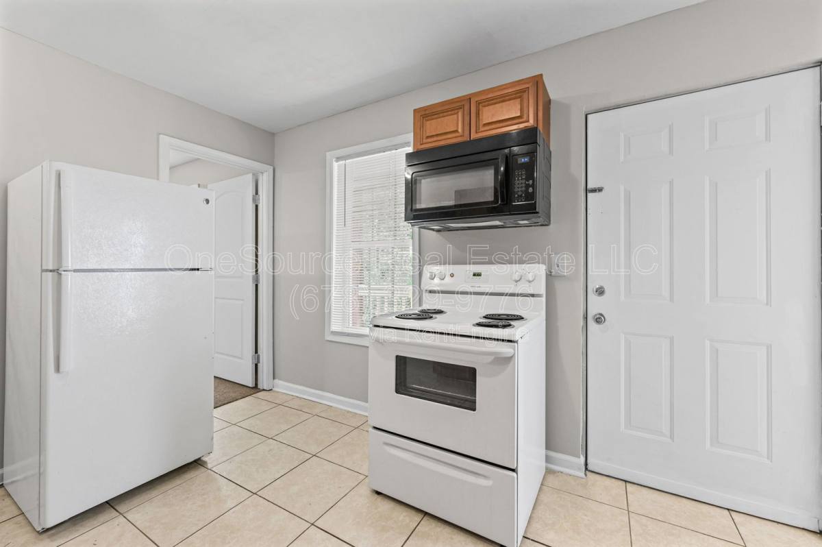 Apartment for rent at 4211 Crestside Ridge SW #B, Snellville, GA 30039