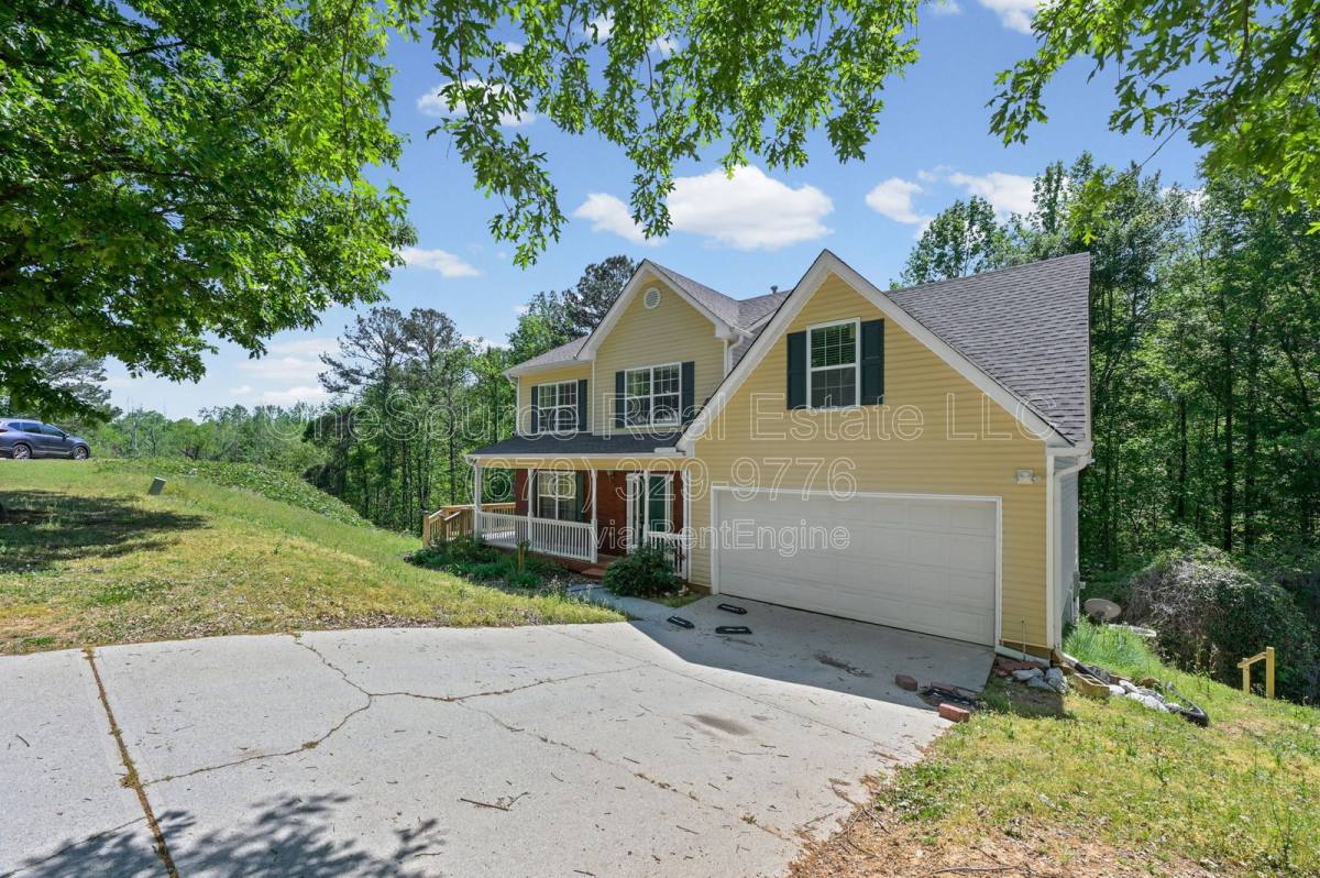 Apartment for rent at 4211 Crestside Ridge SW #B, Snellville, GA 30039
