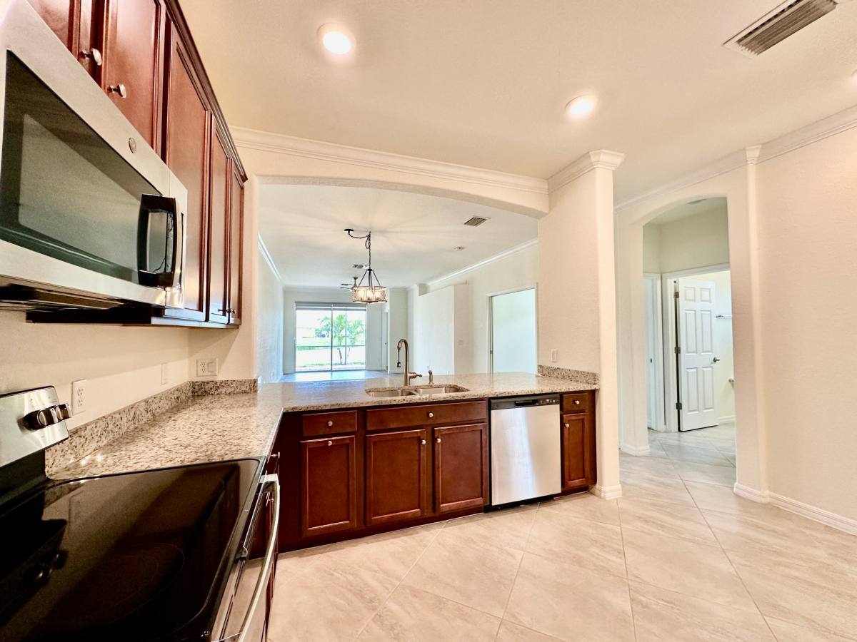 House for rent at 1823 Alameda Dr, Naples, FL 34120