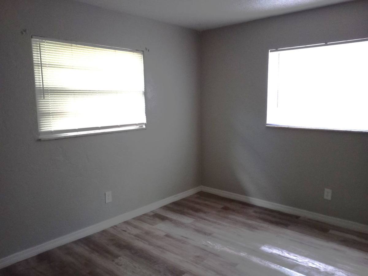 Apartment for rent at 1225 Kennedy Rd #6, Daytona Beach, FL 32117