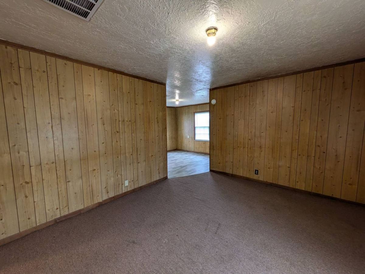 House for rent at 2125 Earl, Beaumont, TX 77703