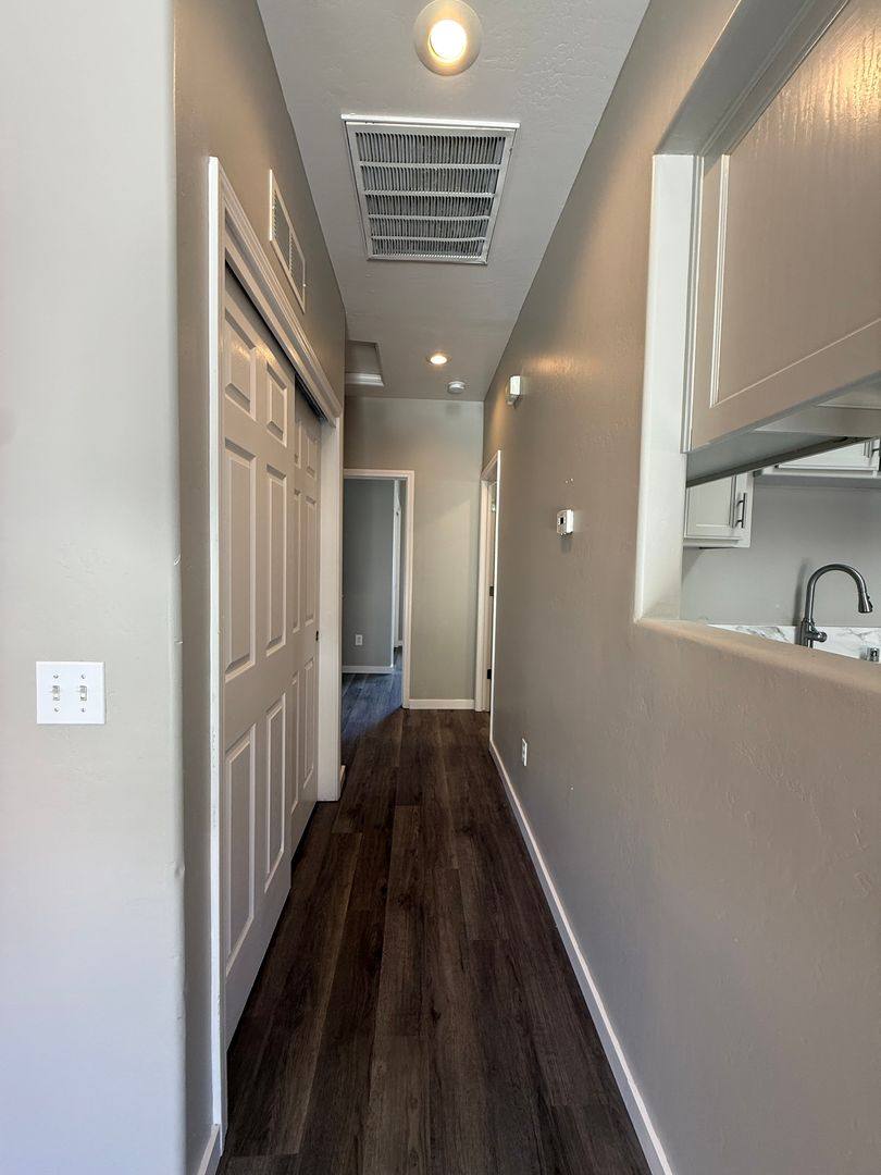 Apartment for rent at 548 Yellow Meadow Court, Bakersfield, CA 93308