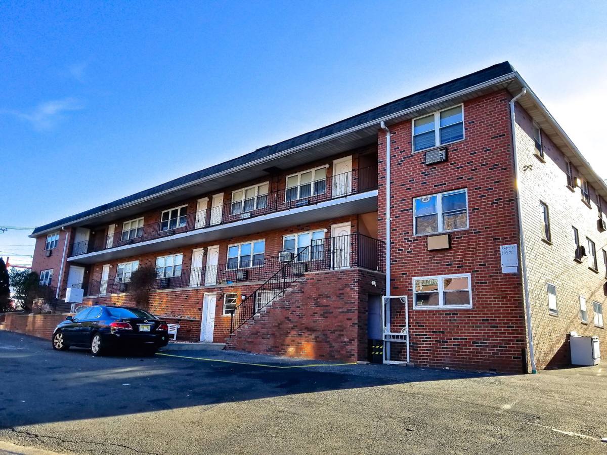 Apartment for rent at 202 12th St #1, Palisades Park, NJ 07650
