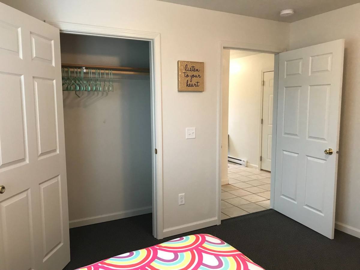 Townhouse for rent at 7438 Meadow Lands Dr, Des Moines, IA 50320