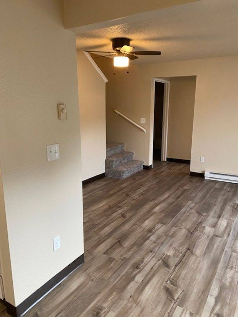 Apartment for rent at 1731 S Boone St, Aberdeen, WA 98520