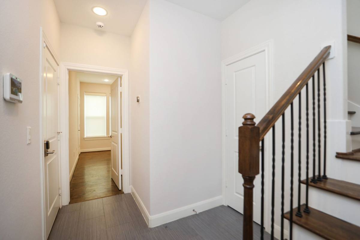House for rent at 2212 Stuart St, Houston, TX 77004