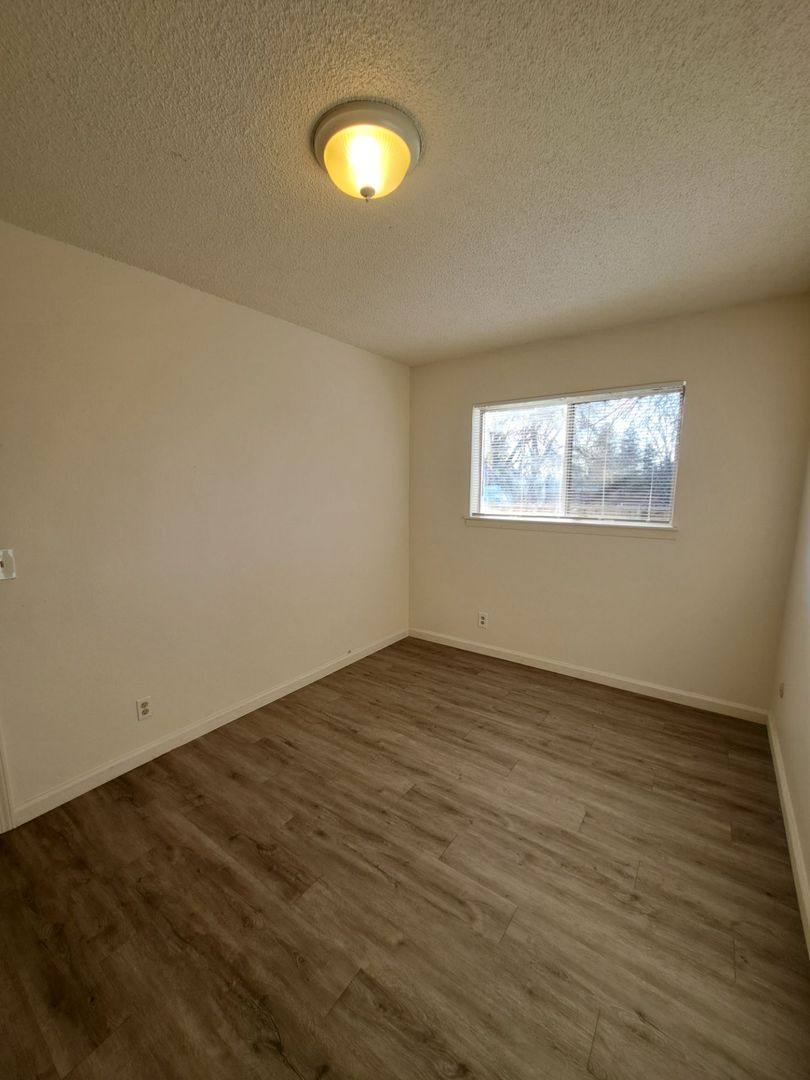 Apartment for rent at 1008 Jefferson Ave, Clovis, CA 93612