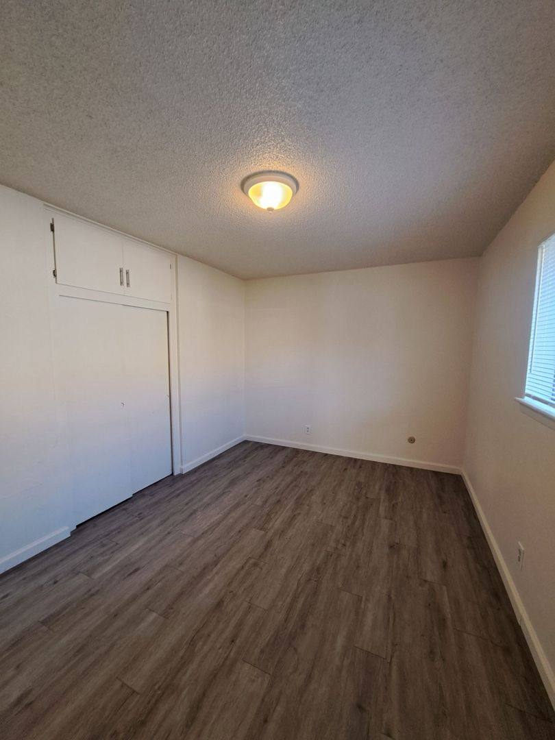 Apartment for rent at 1008 Jefferson Ave, Clovis, CA 93612