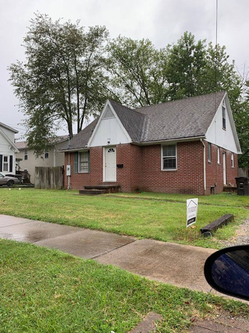 House for rent at 716 S Forest, Carbondale, IL 62901