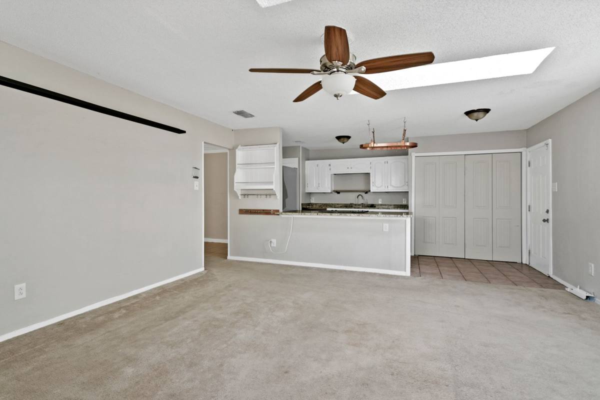 House for rent at 6104 Kelly Elliot Rd, Arlington, TX 76001