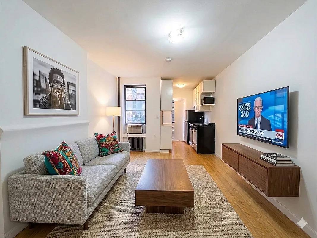 Apartment for rent at 354 E 78th St #3A, New York, NY 10075