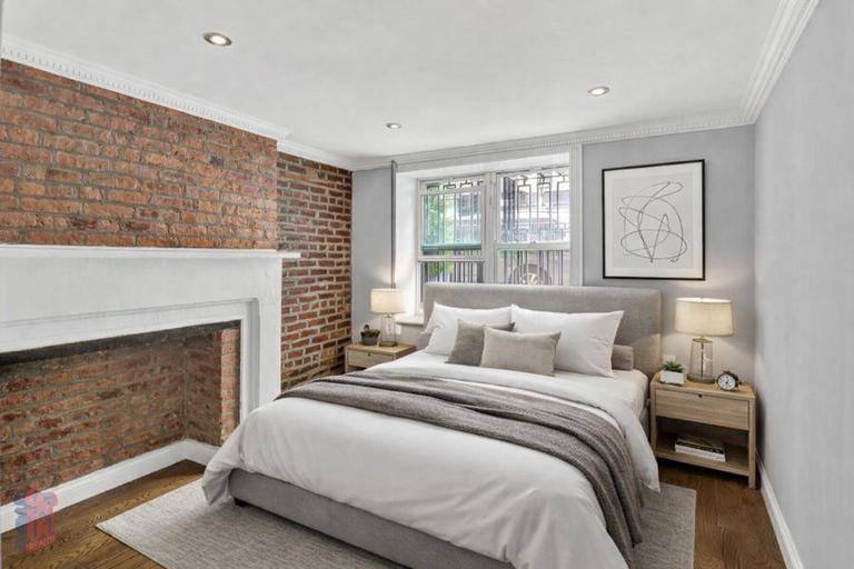Apartment for rent at 118 E 7th St #1W, New York, NY 10009