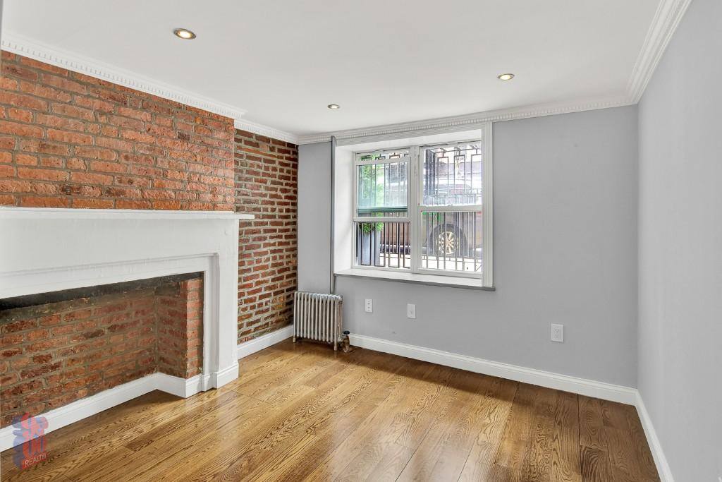 Apartment for rent at 118 E 7th St #1W, New York, NY 10009