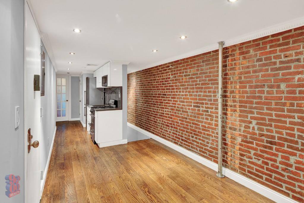 Apartment for rent at 118 E 7th St #1W, New York, NY 10009