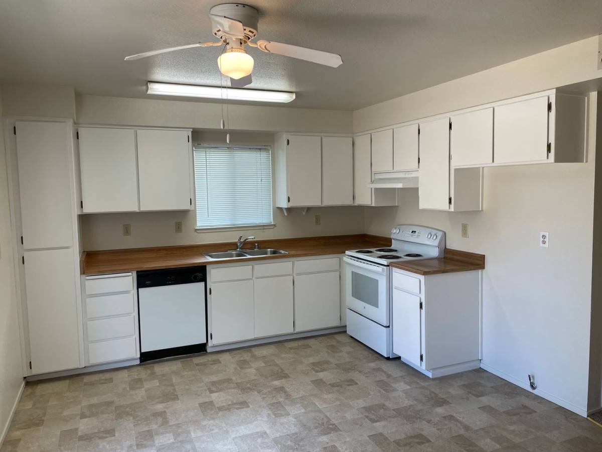 House for rent at 1057 Diablo Ave, Chico, CA 95973