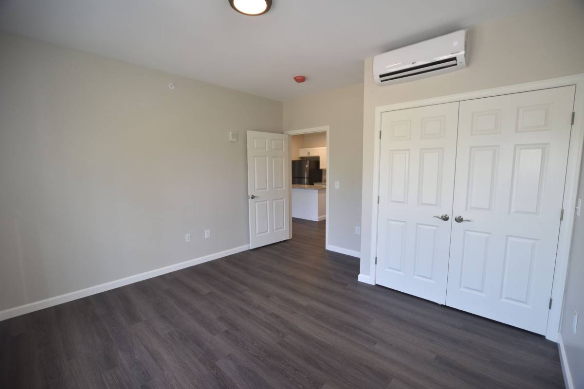 Apartment for rent at 217 Rockingham Rd, Londonderry, NH 03053
