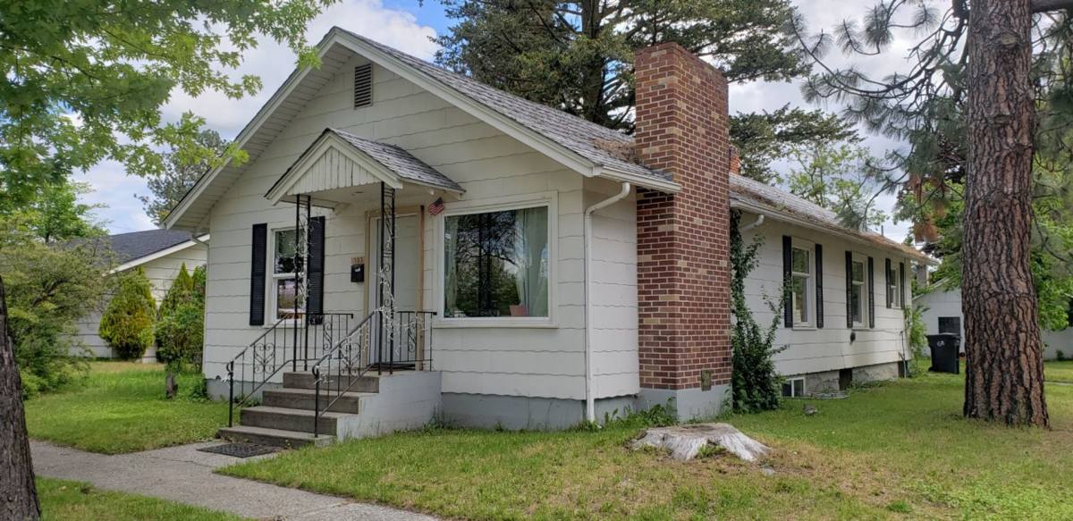 House for rent at 101 7th St, Cheney, WA 99004