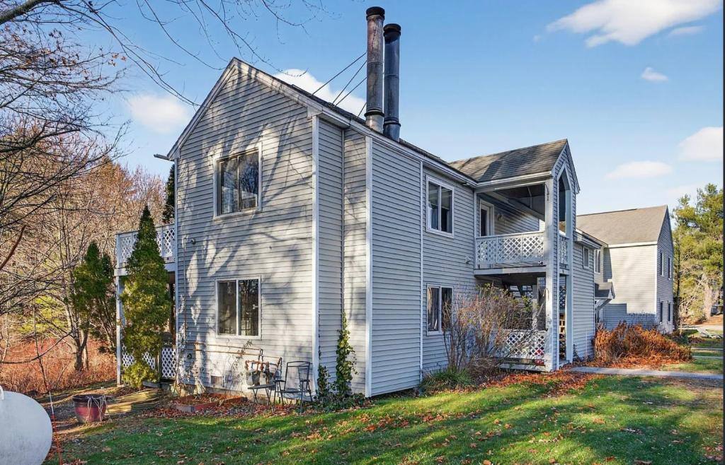 Apartment for rent at 25 Lawrence St #54, Westbrook, ME 04092