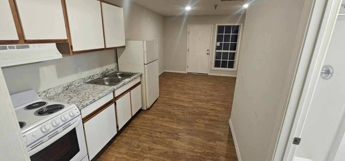 Apartment for rent at 13162 Mo-13 #102, Kimberling City, MO 65686